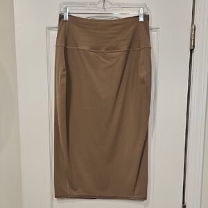 Lululemon Nulu Slim Fit High Rise Skirt